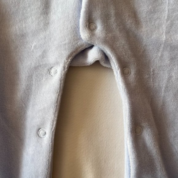 United Colors of Benetton Blue Bunny Sleepsuit 3-6 Months NWOT - Picture 4 of 10